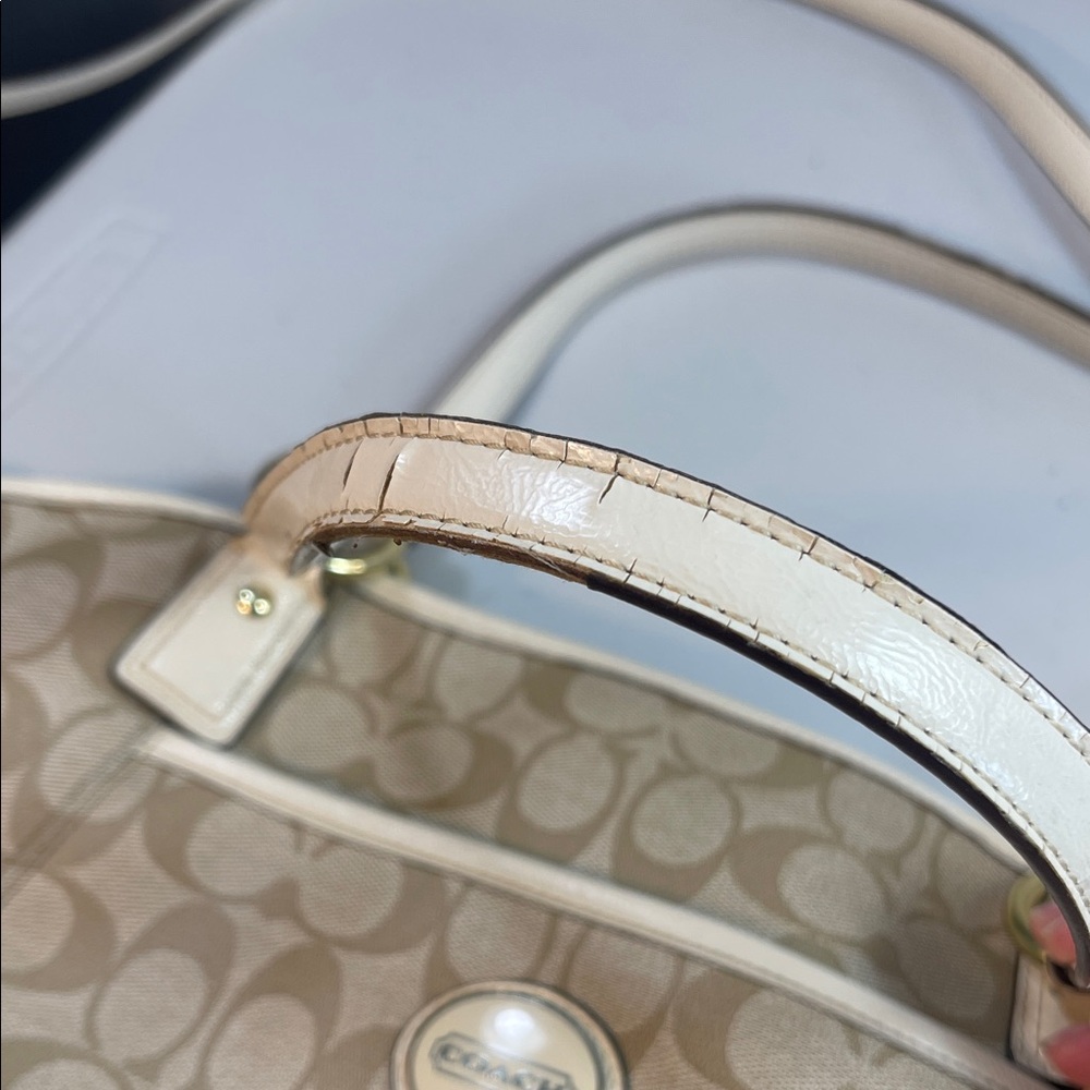 Coach Peyton Signature Pocket Tote & Crossbody Bag – Beige/Khaki F19816 - Picture 5 of 15